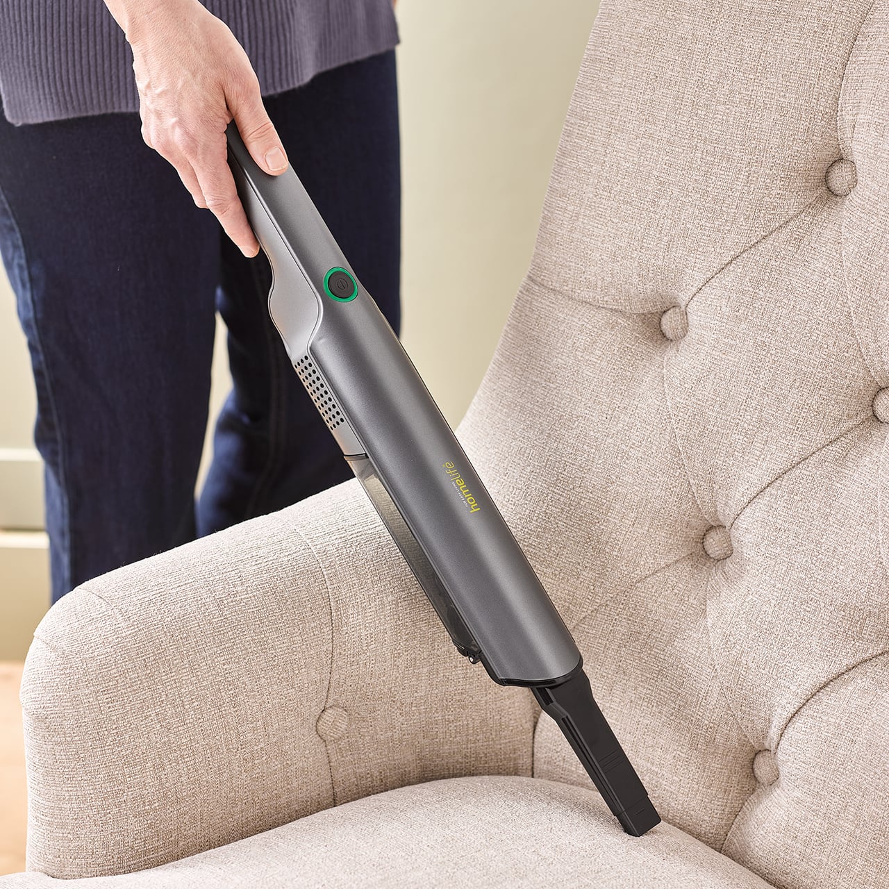 handheld vacuum cleaners